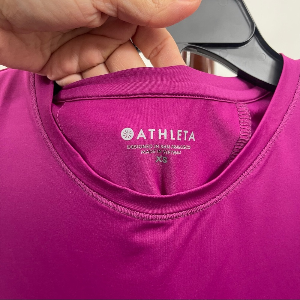 Athleta Sunlover UPF tulip-back tank in Dark Fuschia Size XS - Picture 5 of 6